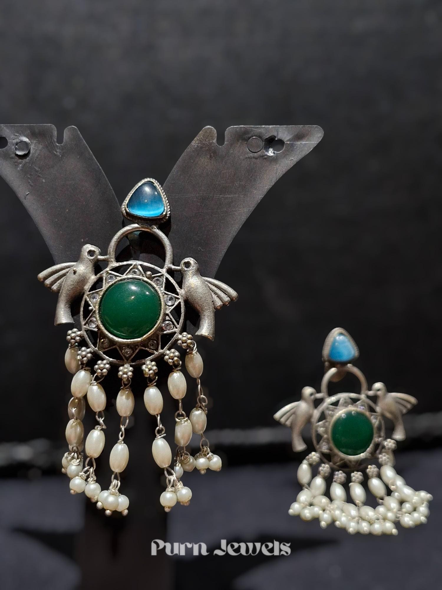 Viti Stone Bird Oxidised Earrings