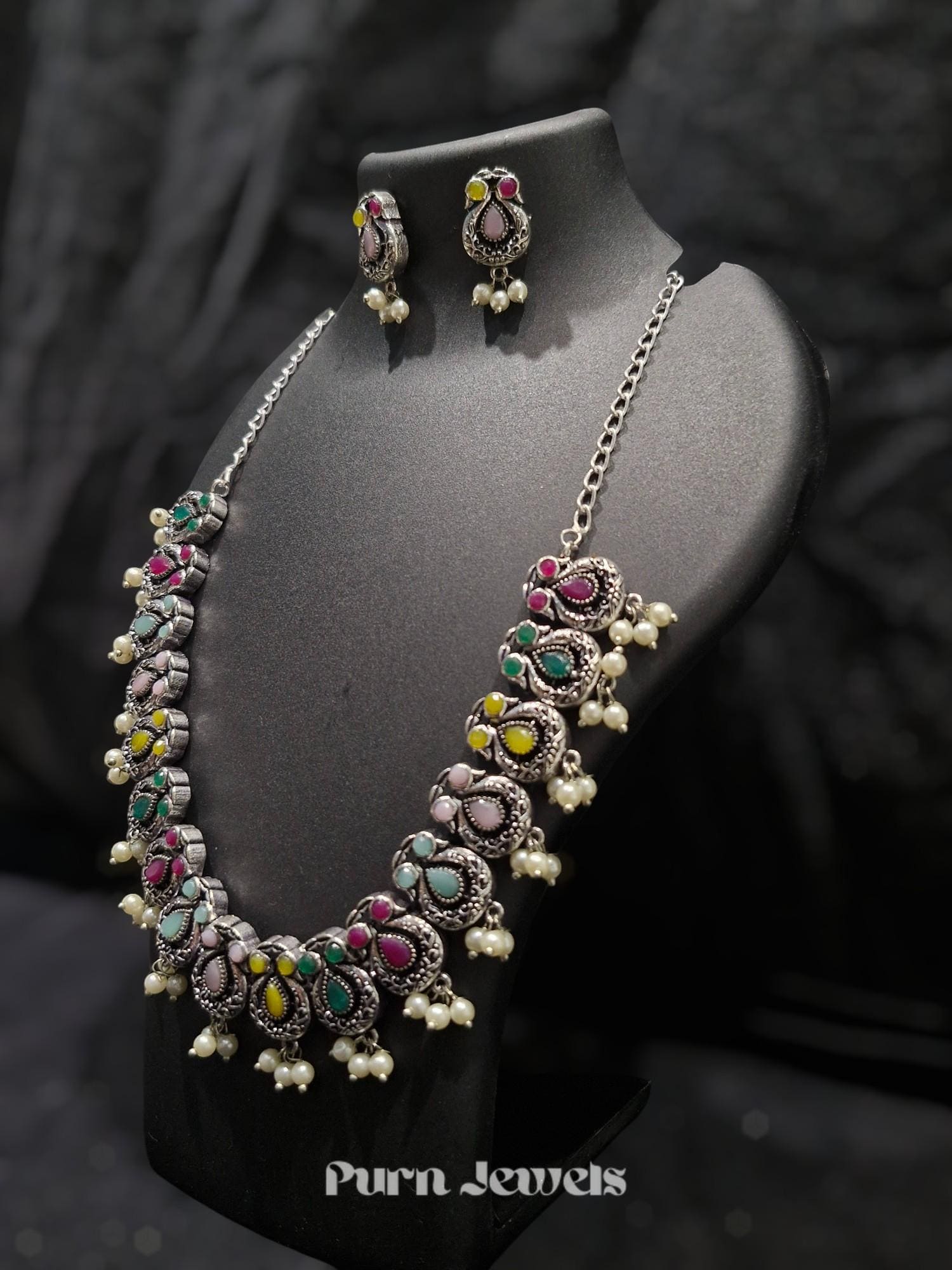 Vidhi Alloy Rhodium Necklace Set